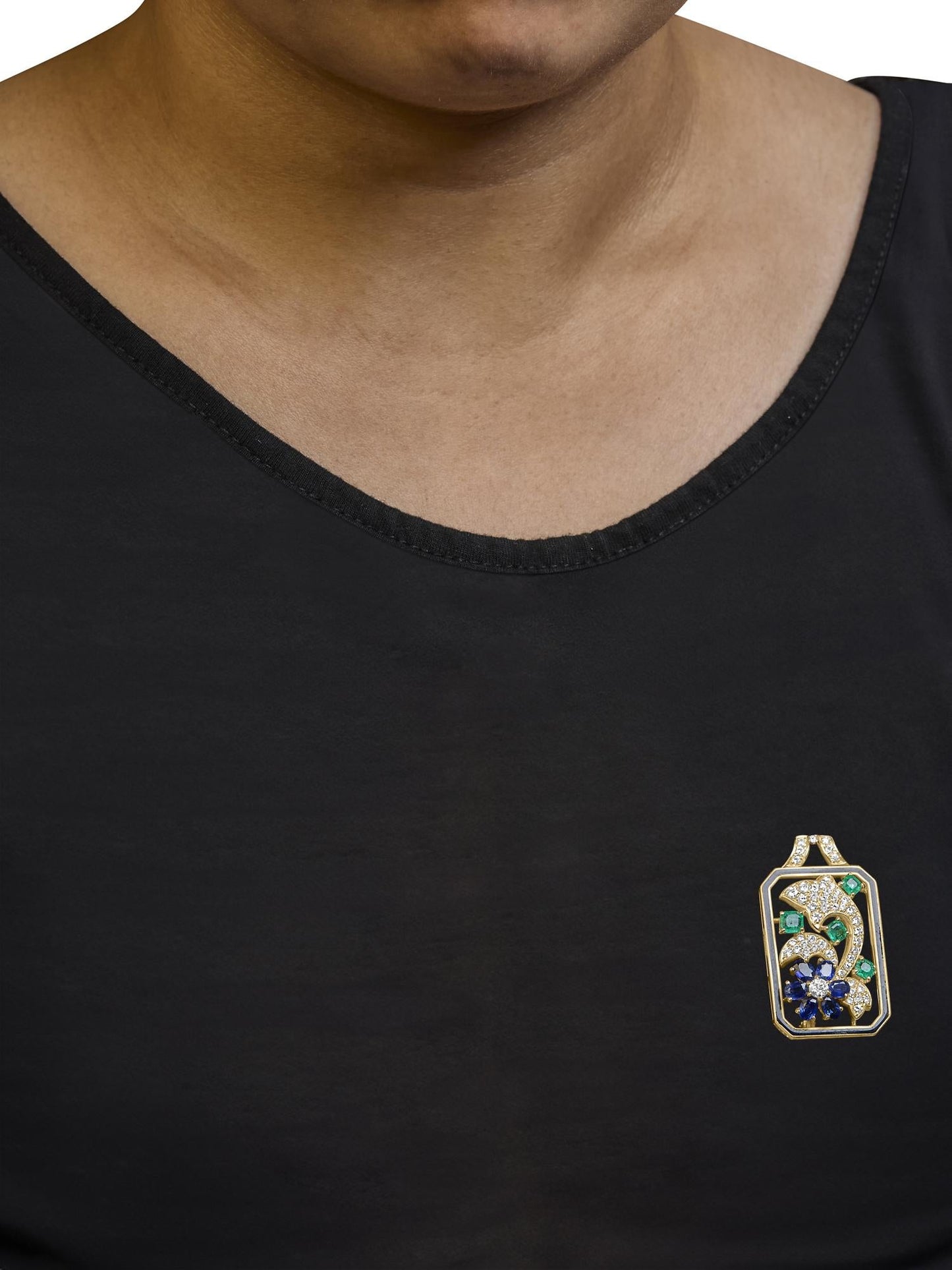 18K Yellow Gold 2 1/3 Cttw Diamond, Sapphire, and Emerald Dog Tag